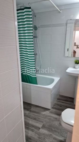 Foto 7edaa544-b7cd-42f0-9216-e4c3158d8f8e. Rent chalet with fireplace heating parking pool in Alhaurín de la Torre