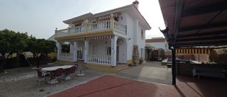Lloguer Xalet a Jardines de Alhaurín-Huerta Alta-Fuensanguínea. Villa independiente en alquiler en alhaurín de la torre