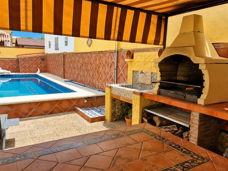 Foto f8aa640b-8948-483c-9002-84da55eda291. Rent chalet with fireplace parking pool in Jardines de Alhaurín-Huerta Alta-Fuensanguínea Alhaurín de la Torre