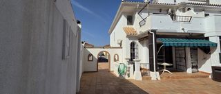 Towny house in Capellanía - Retamar. En venta chalet pareado en alhaurin de la torre