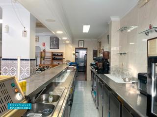 Locale commerciale in Calle José María Doblas