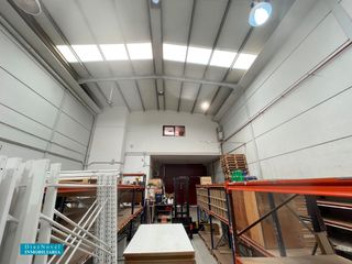 Alquiler Nave industrial  Calle sigfrido. Poligono alameda