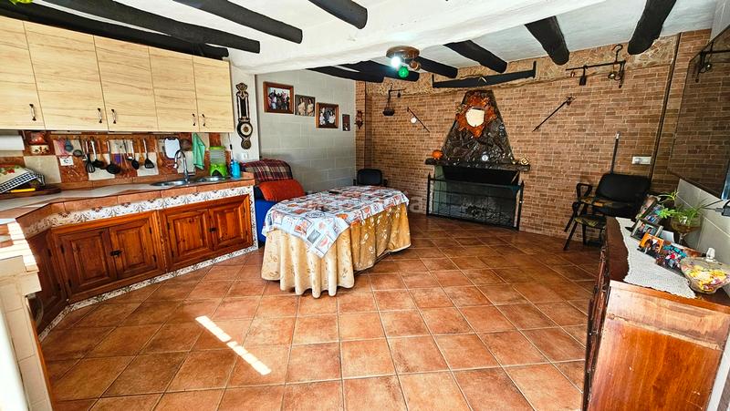 Foto 8fa8f8dd-066b-47bf-9a5a-367f333f1977. Masia amb xemeneia piscina a Galaroza