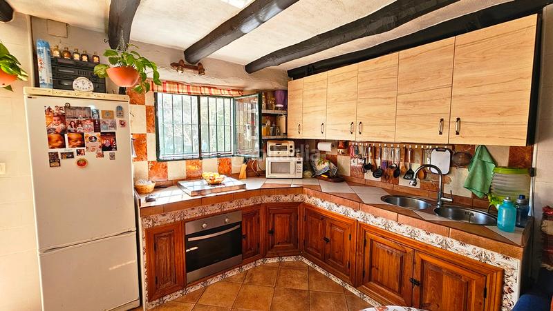 Foto 900b6dd1-4c59-4e7a-9e60-fa9a42f9c2f4. Masia amb xemeneia piscina a Galaroza