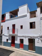 Casa a Calle senabra 17. Preciosa casa de pueblo con excelentes vistas en aroche