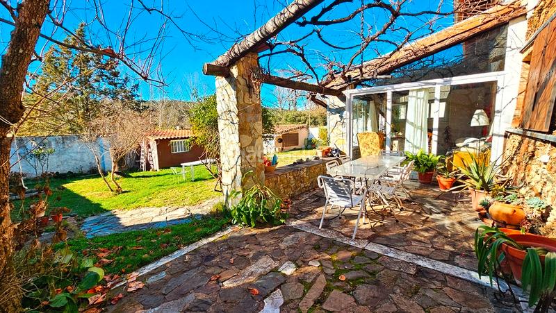 Foto 3477cfd8-044c-48ea-b93a-69a8e273aaa0. Casa a n/a a Galaroza