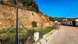Terreny residencial a Calle pedrera 10. Siete parcelas juntas con un total de 420 m2 en galaroza
