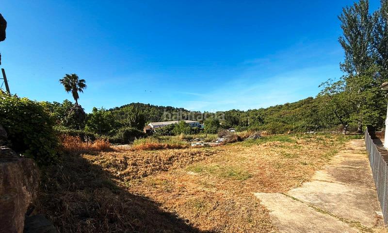 Foto 4df2d780-3d57-4a9c-b613-dff59c69e0ac. Wohngrundstück in calle iglesia nueva 1 in Castaño del Robledo