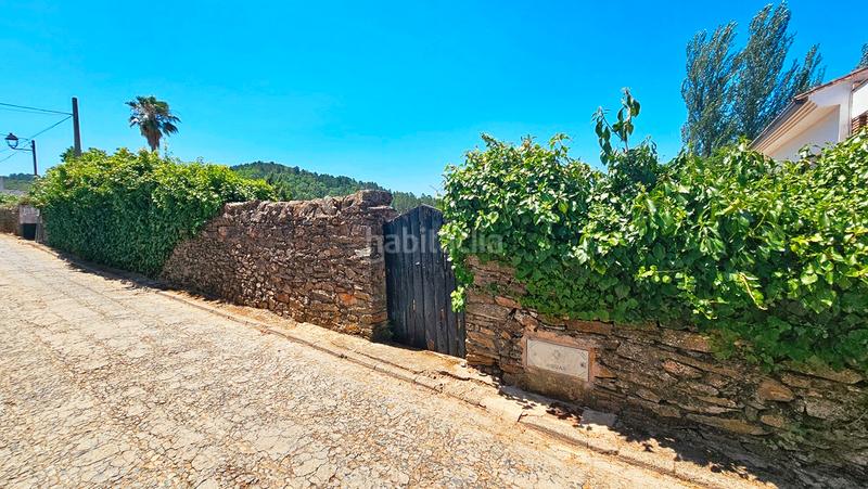 Foto 611cdd2c-63ec-439b-aba7-7d16df19534e. Wohngrundstück in calle iglesia nueva 1 in Castaño del Robledo