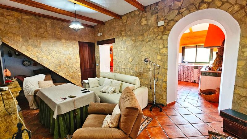 Foto 1f233598-2c88-40f3-8de1-3b4d69a43196. Casa en calle cantarrana 13 bonita casa en la umbría, , reformada y con patio en Aracena