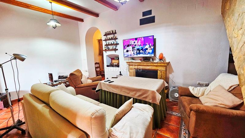 Foto ee2ef78c-3073-49ee-adc8-32f36c26f3ad. Casa en calle cantarrana 13 bonita casa en la umbría, , reformada y con patio en Aracena