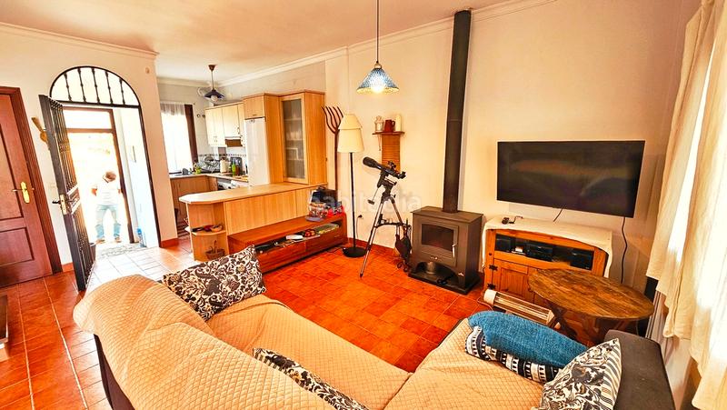 Foto 8c0e047d-d3ac-4e4d-bbcf-085a363c1913. Casa in calle sagrado corazón de jesús 2 in Aroche