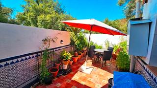 Casa  Calle regadera 40. Casa de pueblo con patio y lista para entrar