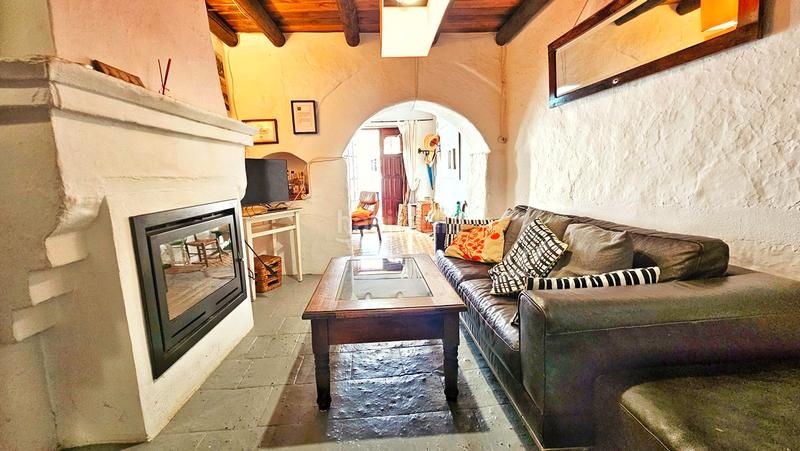 Foto 5786262d-41f6-430d-ad99-396bad96c251. Maison dans calle isidoro diaz 22 dans Corteconcepción