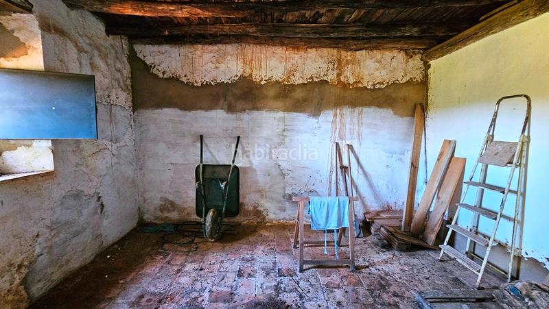 Foto f756398a-97bb-4960-b5e5-241d05bfa123. Finca rústica a Castaño del Robledo