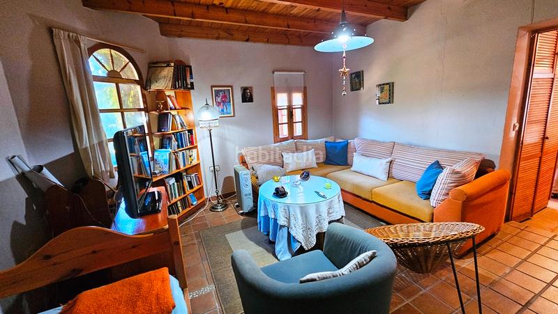 Foto 72a22202-c9ad-49fa-b56c-227dc7b37240. Casa amb xemeneia aparcament piscina a Cortelazor