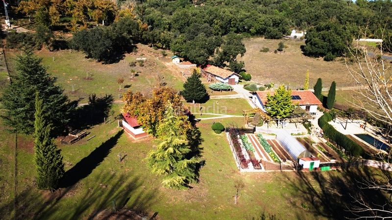 Foto 96f0a0cb-fafa-4209-b721-eedd57fb9f5d. Casa amb xemeneia aparcament piscina a Cortelazor