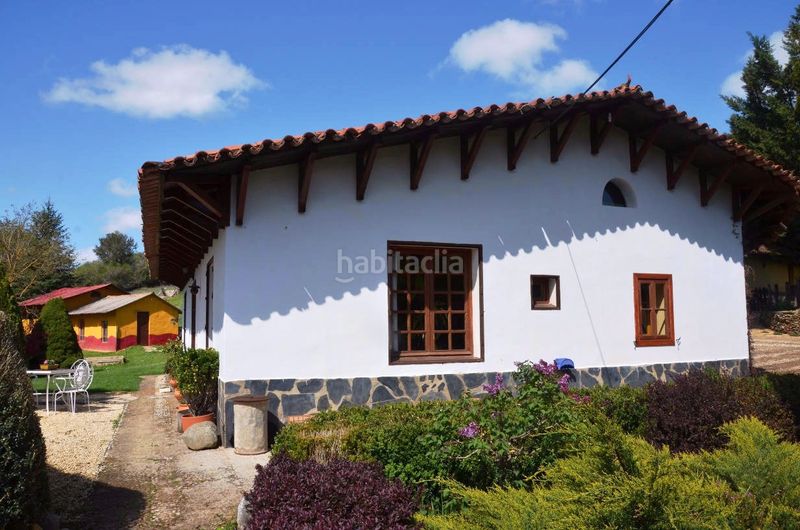 Foto ac5987d8-f508-41cc-a72a-c76bcbe1ce96. Casa amb xemeneia aparcament piscina a Cortelazor