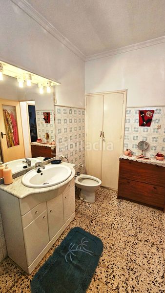 Foto 915f3c13-809d-4755-8374-337022a0d94d. Casa amb xemeneia aparcament a Fuenteheridos