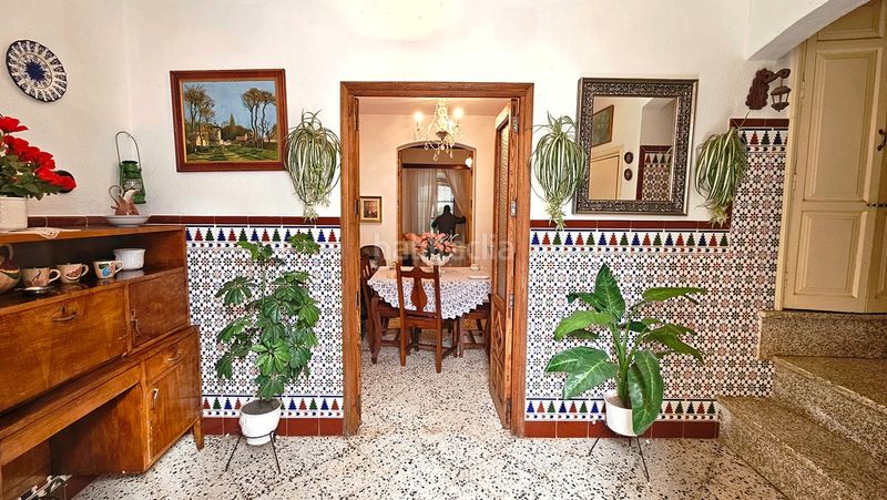 Foto a2da8521-5670-47be-b07e-d1c1d0701f38. Casa amb xemeneia aparcament a Fuenteheridos