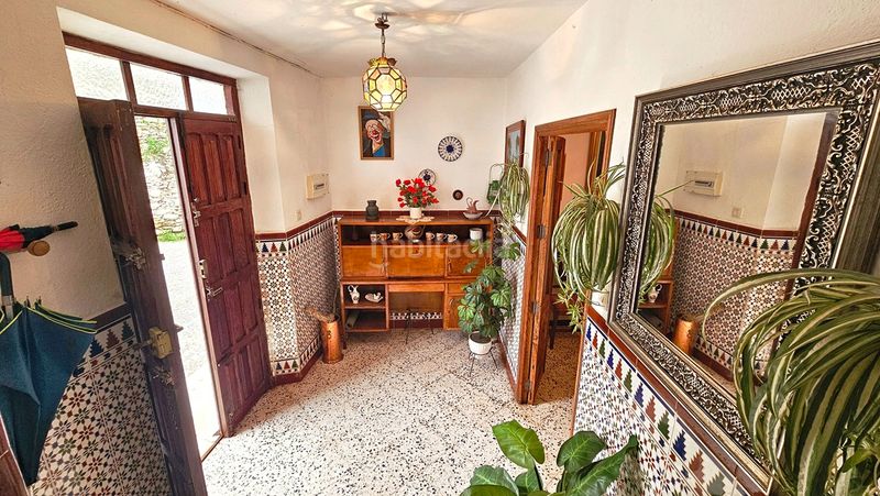 Foto fc5c4d38-9de6-4216-88fd-23e4ca43f151. Casa amb xemeneia aparcament a Fuenteheridos