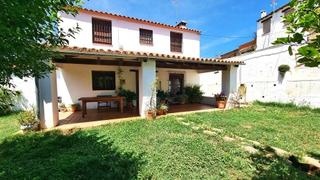 Masia a Aroche. Preciosa casa con parcela de 400 m2