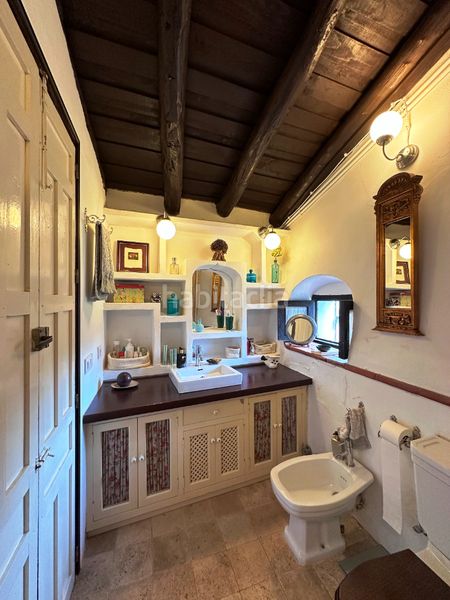 Foto 3a7c9643-6b69-4cae-93bc-3df757e2b1e0. Casa amb xemeneia aparcament piscina a Aracena