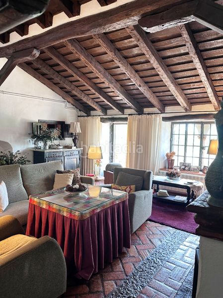 Foto a94888ba-09f6-43cb-b144-49c5ce094bf1. Casa amb xemeneia aparcament piscina a Aracena