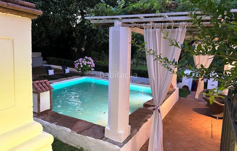 Foto cf550212-a0b0-41b3-91a2-195298b21684. Casa amb xemeneia aparcament piscina a Aracena