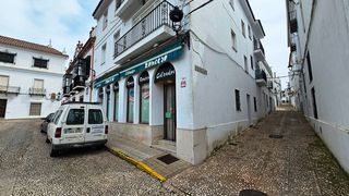 Local Comercial en Calle obreros 1