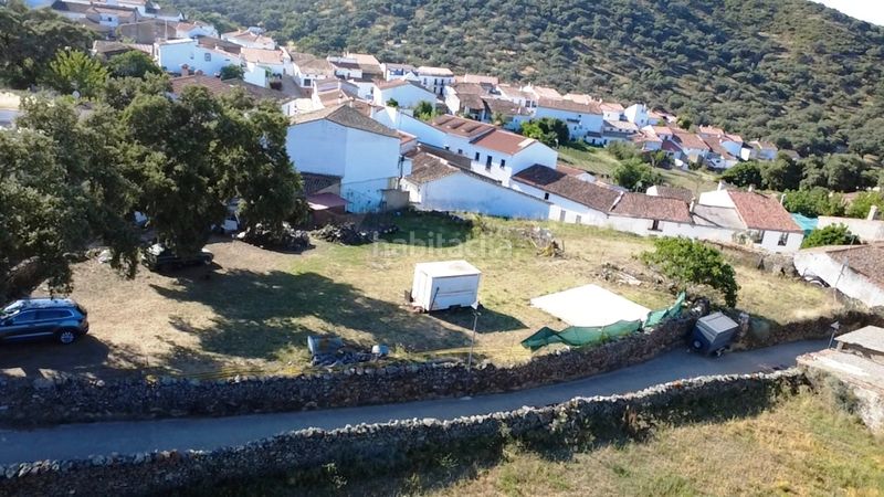 Foto 4ab3726c-a148-40e7-ab0e-1d146fd26798. Terreno residencial en calle de la fuente 7 solar urbano de 1.500 m2 en la aldea de la umbría, en Aracena