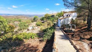 Mas à Campillo (El). Finca con casa, luz eléctrica y pozo