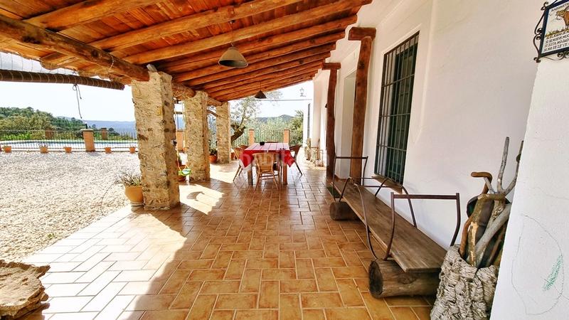 Foto 487c55e5-4ccb-4f8c-a932-cd73a3a0693e. Landgut in Galaroza