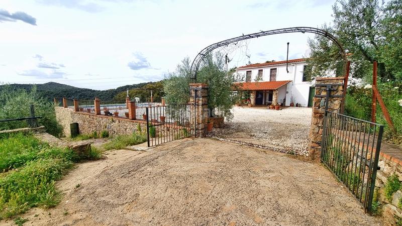 Foto 5c04b3e2-270e-4ee7-ae26-29ec69281fad. Landgut in Galaroza