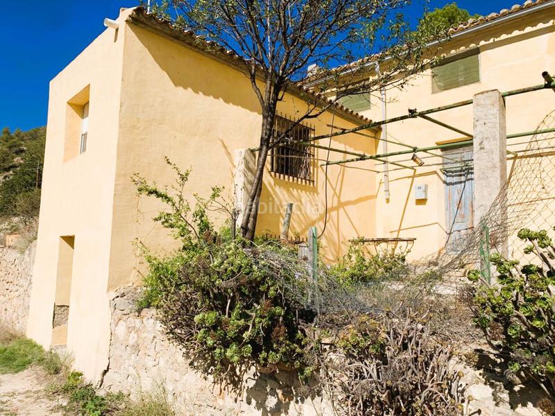 Foto 9f2e1a37-b14b-4337-a453-a2d78c662b91. Casa en chauchet casa en venta , 5 dormitorios. en Relleu