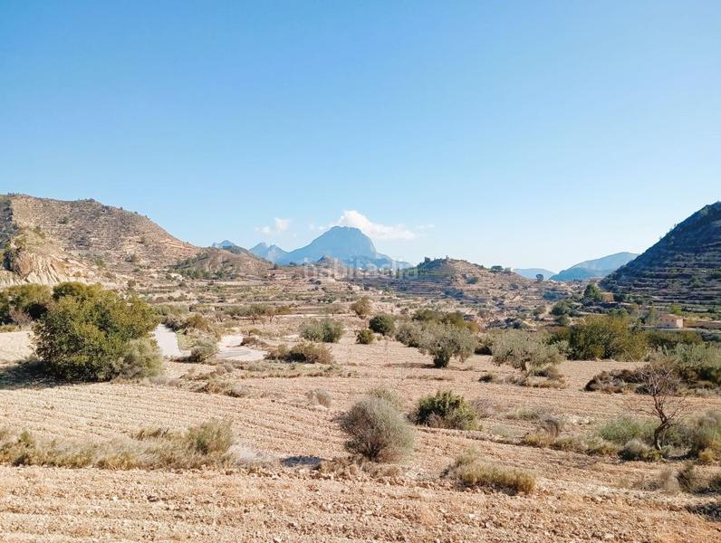 Foto b2807ddb-0290-4283-84df-b9dd85df9b15. Casa en chauchet casa en venta , 5 dormitorios. en Relleu