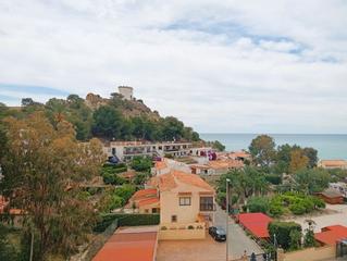 Appartement à Poble Nou-Montiboli. Piso en venta en el paraiso, 3 dormitorios.