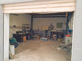 Posto auto in Centro Urbano. Garaje en venta en centro.