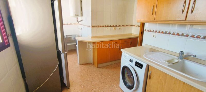 Foto bbdb9fa1-f0e1-4a58-ab8d-f5f3d80ed8e2. Pis a Centro Urbano Vila Joiosa (la)