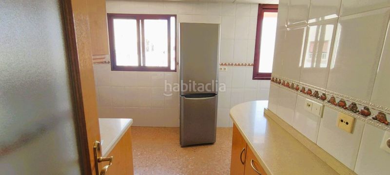 Foto dd0ebdf6-891a-4bc1-9583-74e7dded4387. Pis a Centro Urbano Vila Joiosa (la)