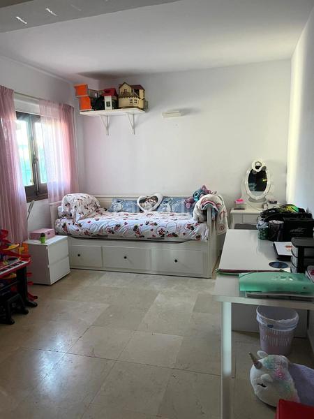 Foto 151df845-5482-46e1-b30f-7b824d45f034. Chalet avec piscine dans San Enrique-Guadiaro-Pueblo Nuevo Sotogrande