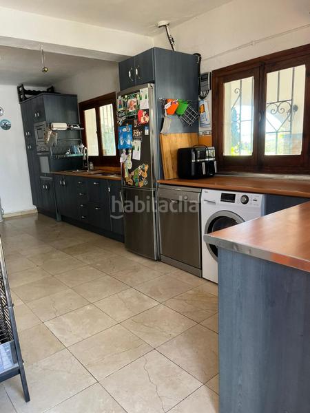 Foto d27f5050-c974-4b7d-999e-1a892df7431c. Chalet avec piscine dans San Enrique-Guadiaro-Pueblo Nuevo Sotogrande