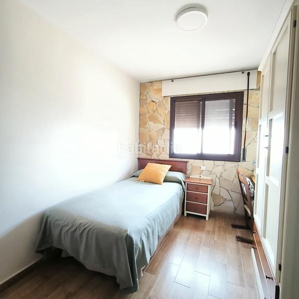 Foto f2b1ff69-a9cc-48da-a4e5-4613837b0601. Chalet adosado en los barrios en Barrios (Los)