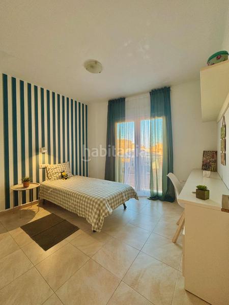 Foto 1aaf21c8-a5cf-4273-9a4e-8c4eff8b6f0c. Piso vendemos estupendo piso para entrar a vivir en Roquetas de Mar