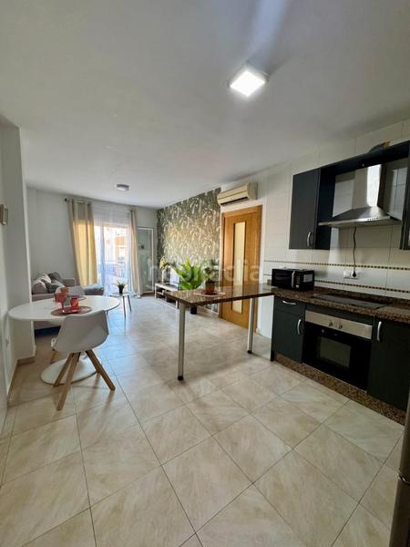 Foto 48564490-5986-4a20-8d6a-54ac2b3e2b30. Piso vendemos estupendo piso para entrar a vivir en Roquetas de Mar