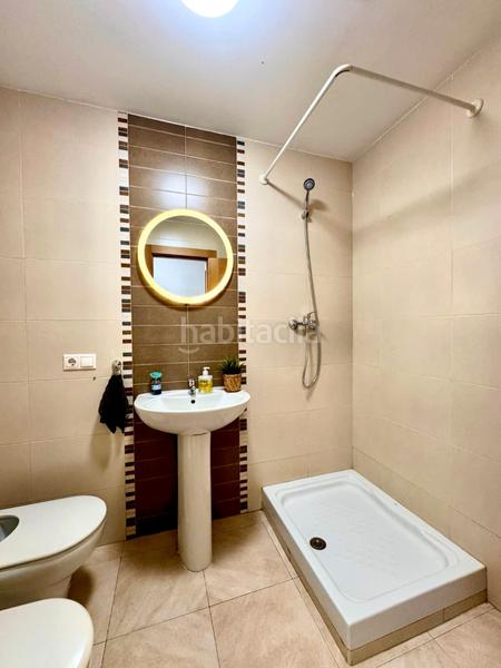 Foto eedf77a1-95d4-4050-a9f5-bafbc75ce176. Piso vendemos estupendo piso para entrar a vivir en Roquetas de Mar