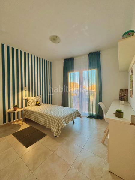 Foto feebeb81-1742-455a-b808-98ef0bc910d7. Piso vendemos estupendo piso para entrar a vivir en Roquetas de Mar