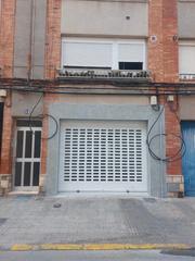 Lloguer Local Comercial a Avinguda de la llibertat 33. Alquiler local 550€
