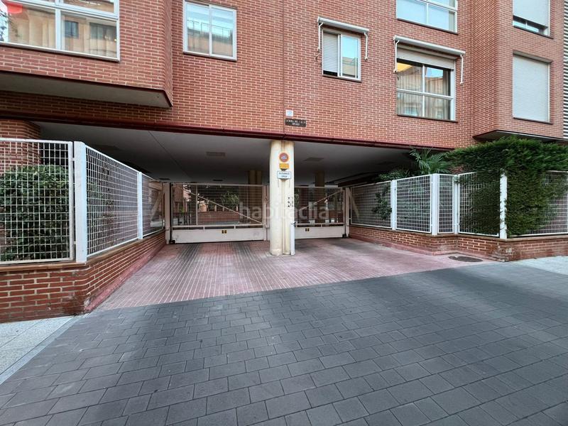 Foto fedbbb73-285a-4dc4-9dc3-d8ea30ea58f5. Posto auto in Estación-Centro Tres Cantos