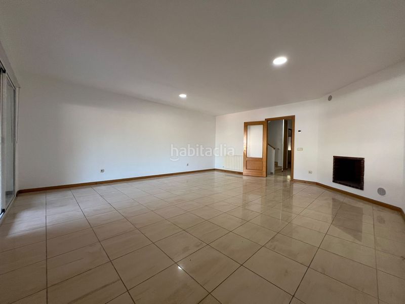 Foto fee74280-dbbb-45b7-be8c-4e179c5745cb. Casa adosada novedad en Perales del Río Getafe